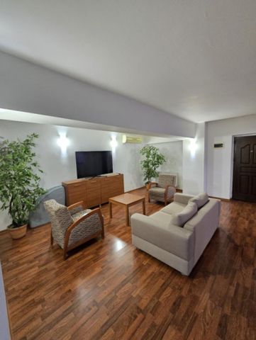 Apartament la inaltime, de inchiriat - Photo 4