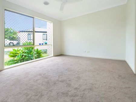 Ormeau Family Home! - Photo 4