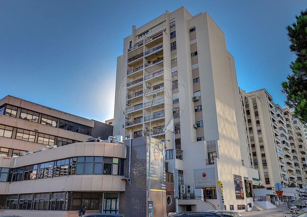 Apartamento T3 em Lisboa