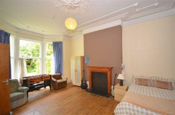 Seven Bedroom Student Property - Photo 1