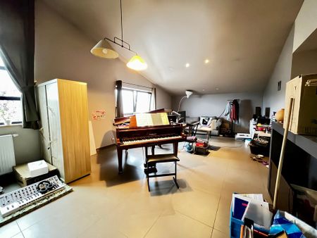 TE HUUR: 2-slaapkamerappartement op een rustige ligging te Wingene. - Foto 4