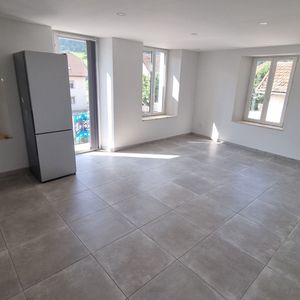APPARTEMENT A LOUER MONTBENOIT BALCON PARKING - Photo 2