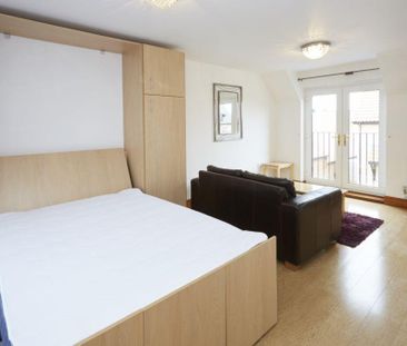 Studio to rent - Photo 5