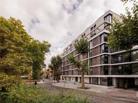 8 Bed En-suite - Photo 5