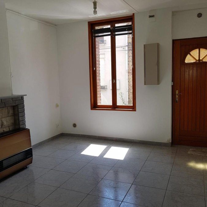 Maison 5 pièces à Bruay-sur-l'Escaut - Photo 1