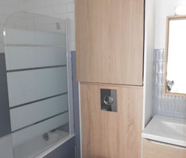 A louer studio T1 rénové meublé + balcon Bordeaux Nansouty - Photo 2