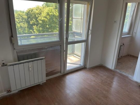 Kiadó felújított panel lakás - Miskolc - Fotó 1