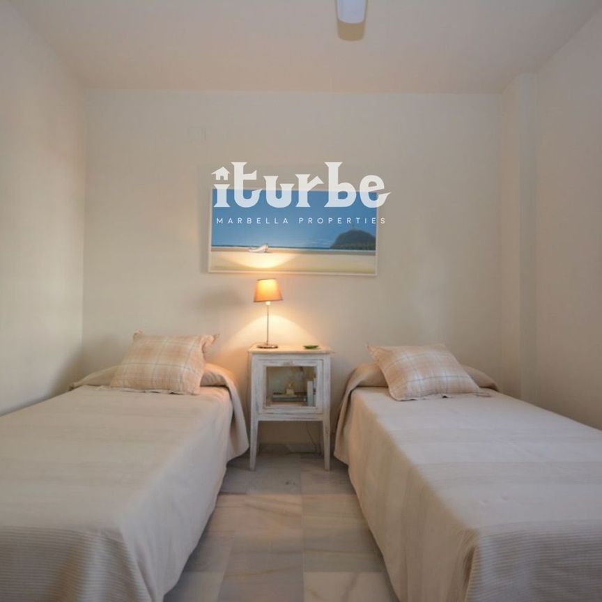 Ático de alquiler en Bulevar Príncipe Alfonso de Hohenlohe, 2, La Carolina - Guadalpín - Photo 1