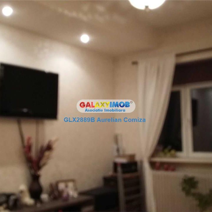 Garsoniera pentru inchiriat zona Bulevard Dacia - Photo 1