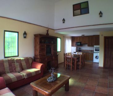 Detached House | Frigiliana | €1.950/Month - Photo 3