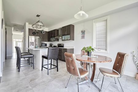 For Lease - 33 Wood Crescent, Essa, Ontario - Photo 4