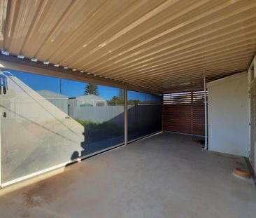 To register & apply for this property, please use this link: https:... - Photo 5