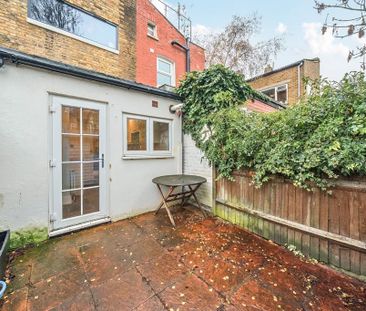 2 bedroom flat to rent - Photo 3