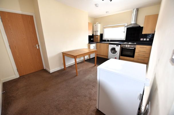 1 bedroom Flat in Great George St Flat 3, Leeds - Photo 1