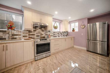 For Lease - 3191 Daisy Way Unit# Basement Apt, Oakville, Ontario - Photo 4