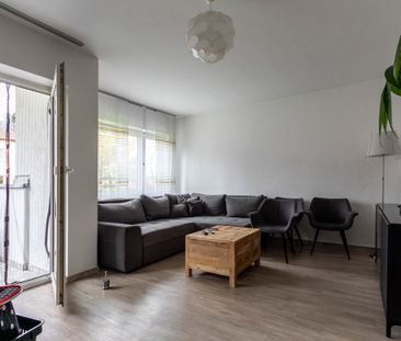 Gemütliche 3-Zimmer-Wohnung mit Balkon in Ingolstadt-Haunwöhr - Photo 2