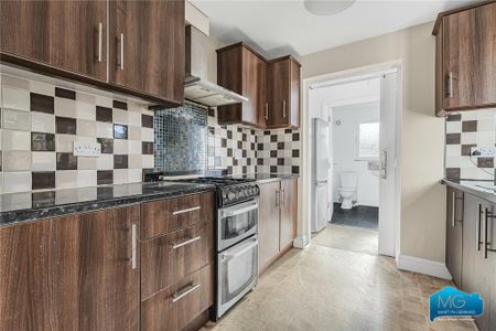 3 bedroom house to rent - Photo 2