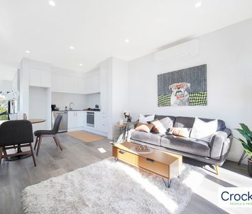 Stylish 3-bedroom, 2-bathroom home - Photo 6