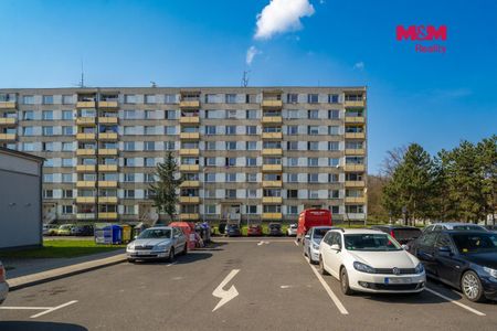 Pronájem bytu 2+1 60 m², Sídliště Za Chlumem 755, Bílina - Фото 4