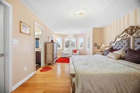 For Lease - 2347 Quetico Crescent, Oakville, Ontario - Photo 3