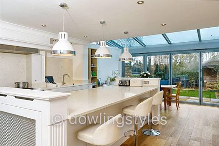 3 bedroom terraced house to rent - Photo 2