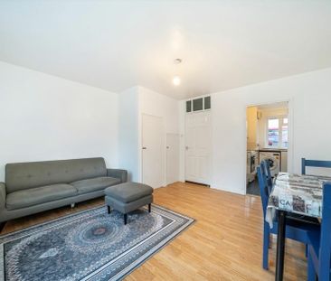 Newington Green Road - Photo 3