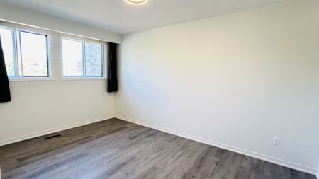 For Lease - 93 Willowbrook Road, Markham, Ontario - Photo 5