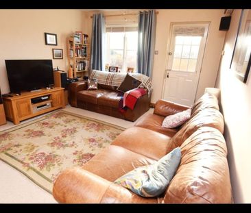 2 Bed Semi-Detached House, Grange Close, LS10 - Photo 1