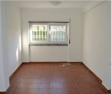 4 room luxury House for rent in Areia (Cascais), Cascais, Lisbon - Photo 3