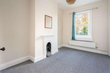 Crescent Gardens, Bath, BA1 - Photo 3