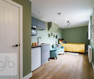 1 bedroom in a house share to rent - Photo 3