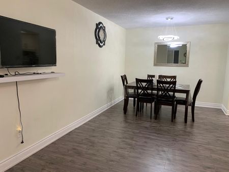 For Lease - 5 Lisa Street Unit# 912, Brampton, Ontario - Photo 3