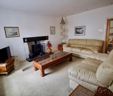 2 bedroom semi-detached house to rent - Photo 5