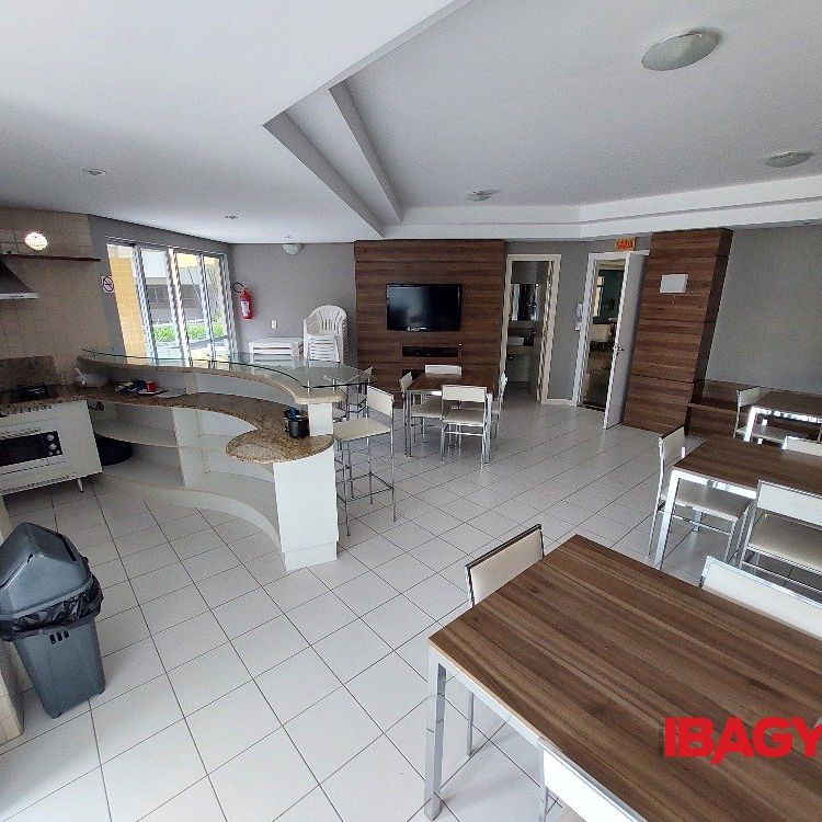Apartamento 1 Quarto Saco Grande 50m² - Foto 1