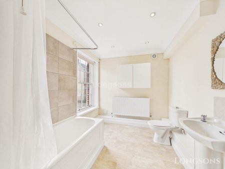 3 bedroom apartment to rent - Photo 4