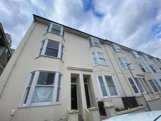 5 Bedroom End Terraced To Rent - Photo 1