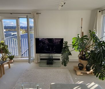 1 Bed Penthouse, Kimmerghame Place, EH4 - Photo 6