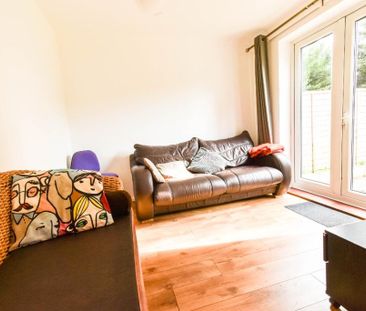 5 bedroom terraced house to rent - Photo 2