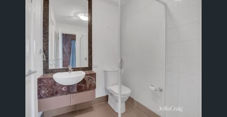 Two Bedroom Brunswick Apartment in Brickworks - Photo 2