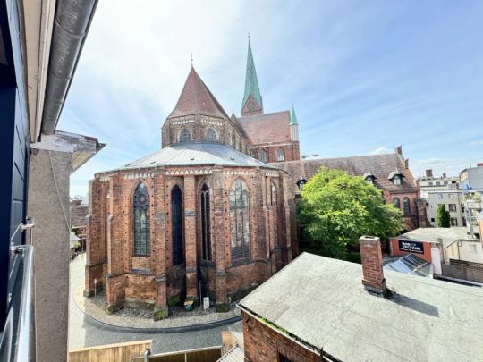 Altstadtwohnung mit Dom- und Marktplatzblick – Ihr neues Zuhause wartet! - Photo 1