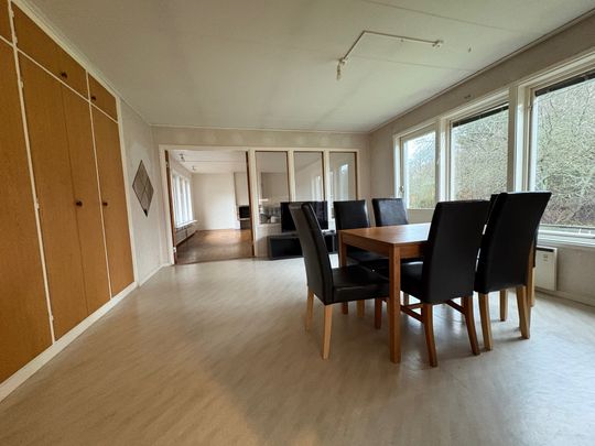 Lindhovsvägen, Tumba - Foto 1