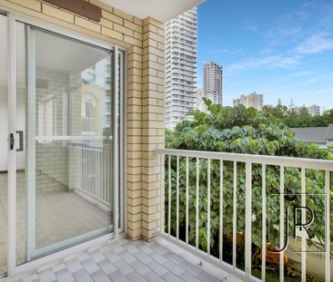 47 Pacific Street, Main Beach QLD 4217 - Apartment For Rent | Domain - Photo 1