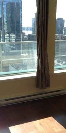 $2800/Conveniently One Bed plus Den unit - Photo 1