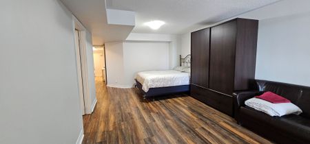 For Lease - 46 Courtland Crescent Unit# Bsmt, East Gwillimbury, Ontario - Photo 2