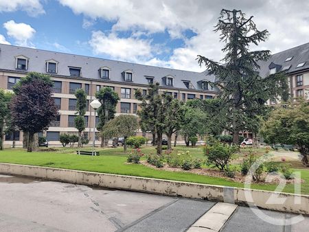 Location Appartement 1 pièce 26m² TROYES 10000 - Photo 2
