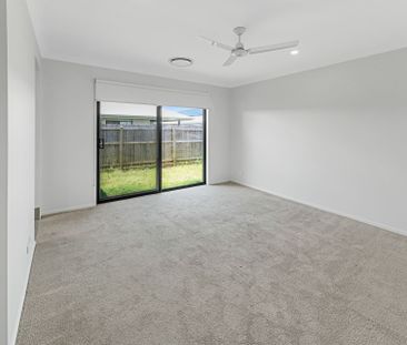 Large Family Home Nirimba - Photo 3