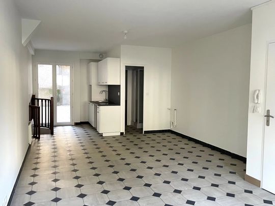 Location Appartement 1 pièce 37m² TOURS 37000 - Photo 1