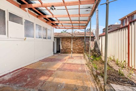 2 Gladstone Street Burwood - Photo 4