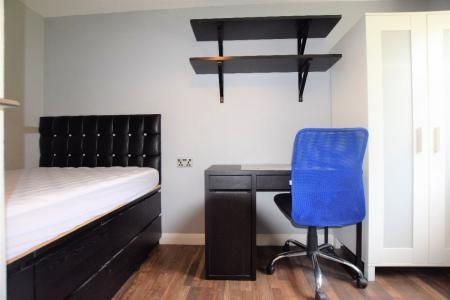 Tenterden Drive, Canterbury, CT2 - Photo 3