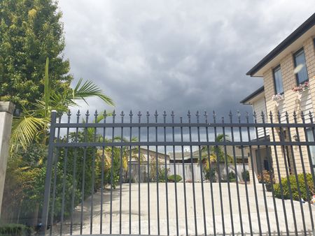 Property Management14 Nandi Lane, Ranui - House for Rent - Photo 2